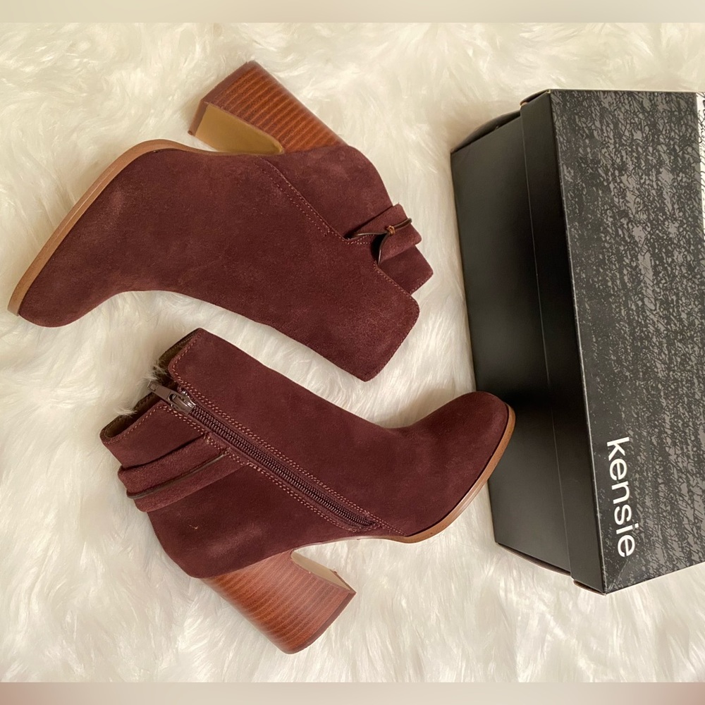 🧦 KENSIE SULLIVAN BOOTIE🧦. Choc Suede, Size 8. NIB